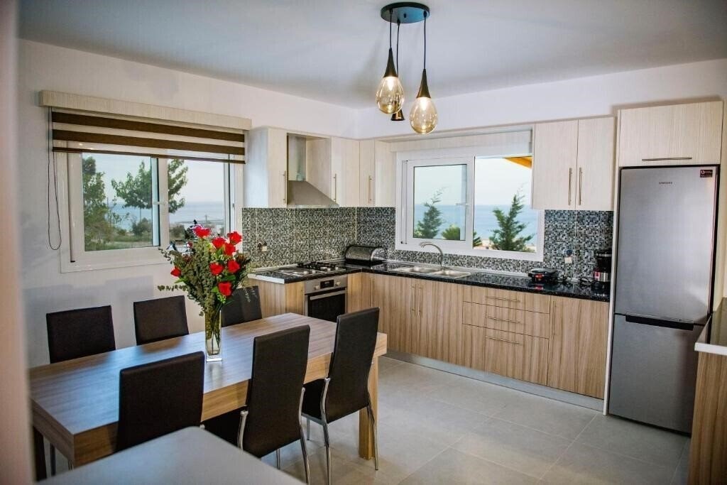 Zdjęcie Villa Rose 4*