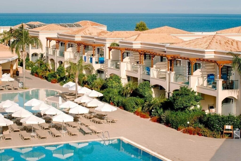 Zdjęcia Mythos Beach Resort 5*