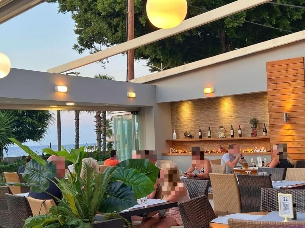 Zdjęcie Caravel Apartment Hotel 3*