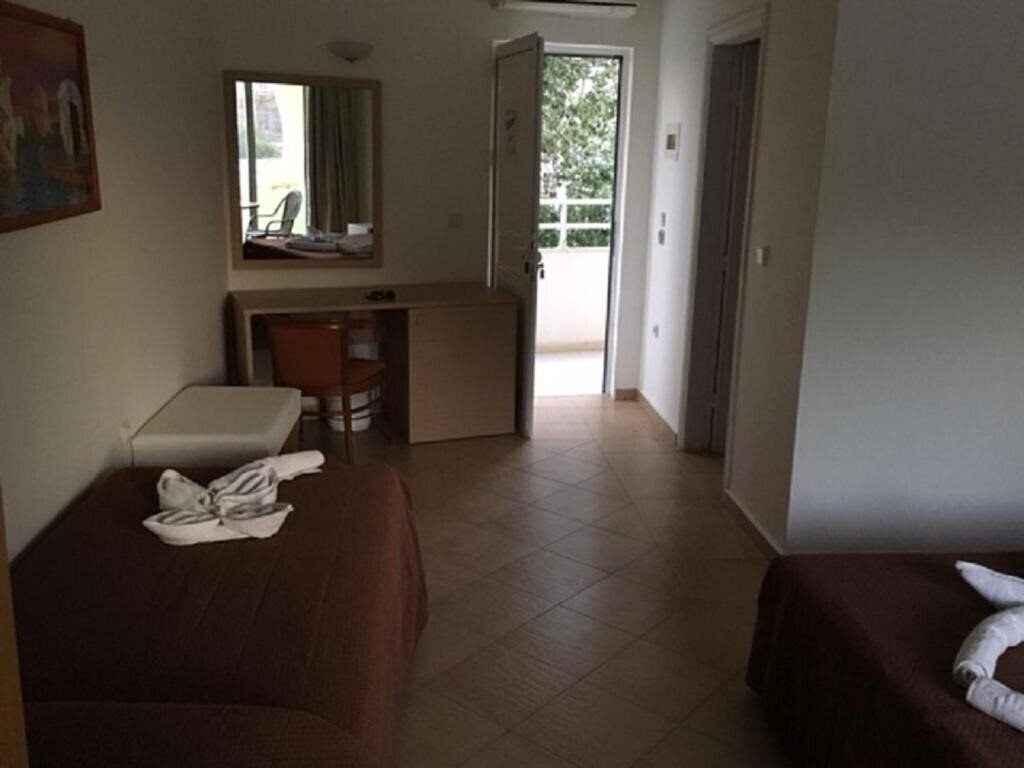 Zdjęcie Sun Palace (ex. Sun Palace Hotel) 4*