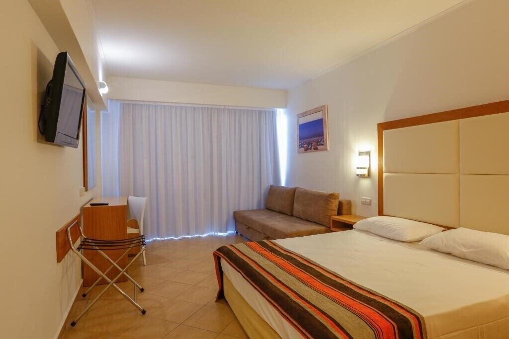 Zdjęcie Sun Palace (ex. Sun Palace Hotel) 4*