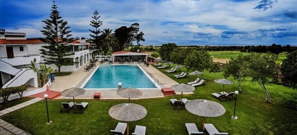 Hotel Vallian Village 3*