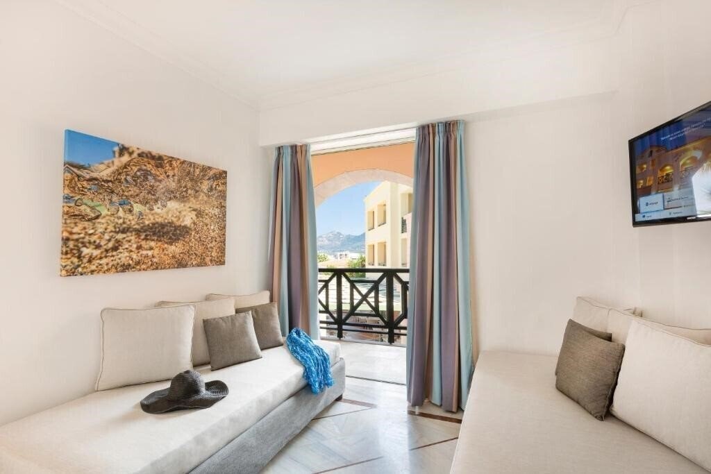 Zdjęcia Samaina Inn 4*