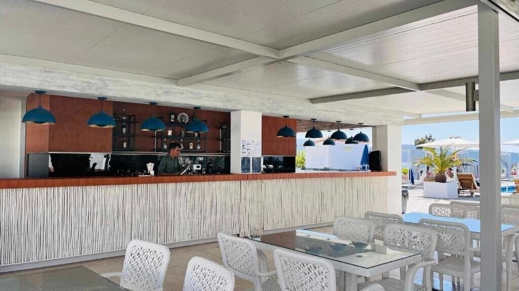 Картинка Sirenes Beach отель без категории