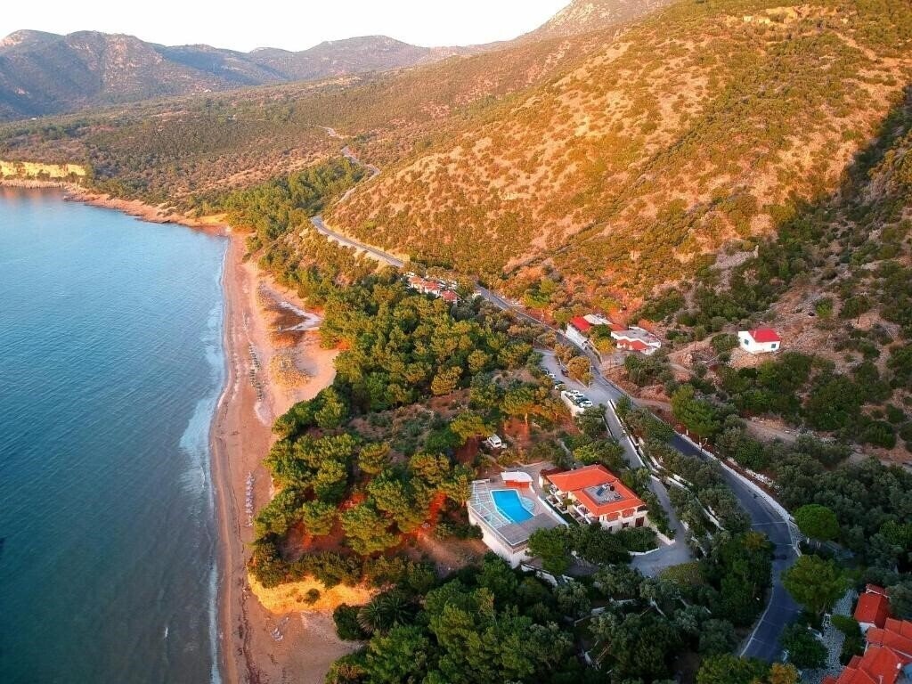 Готель Golden Sun 3*