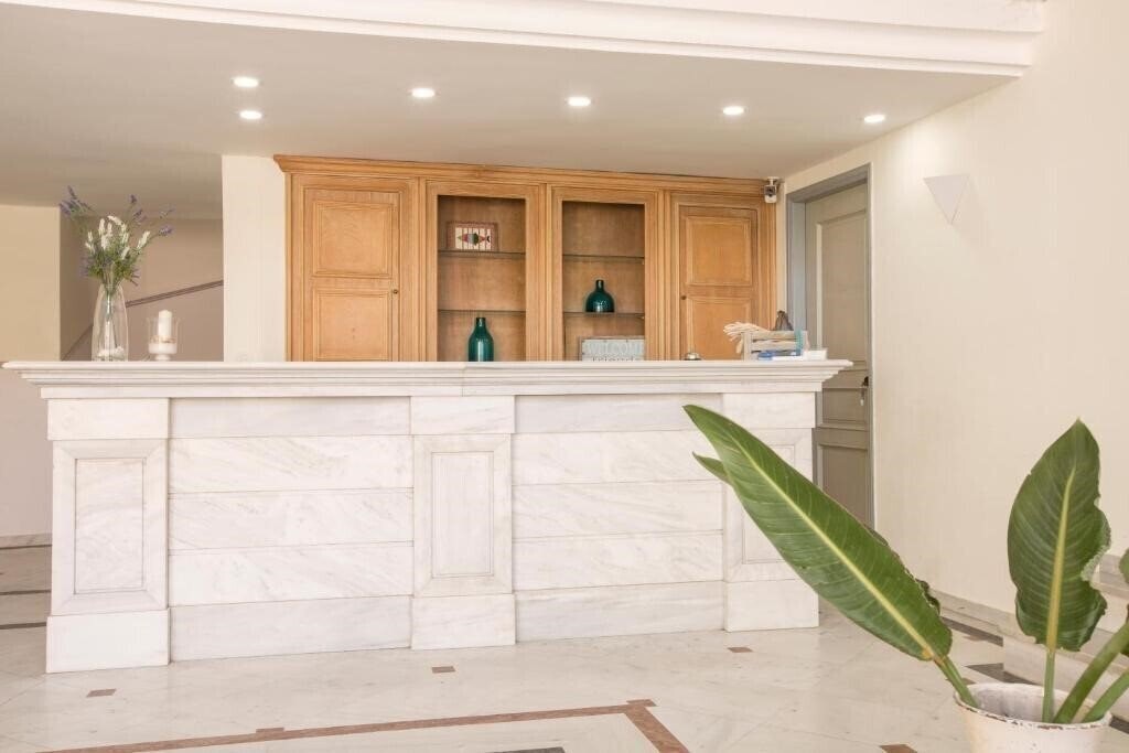 Zdjęcie Samaina Port 3*