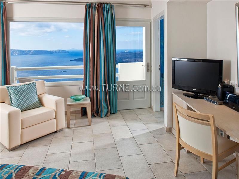 Фотография Adamant Suites 4*