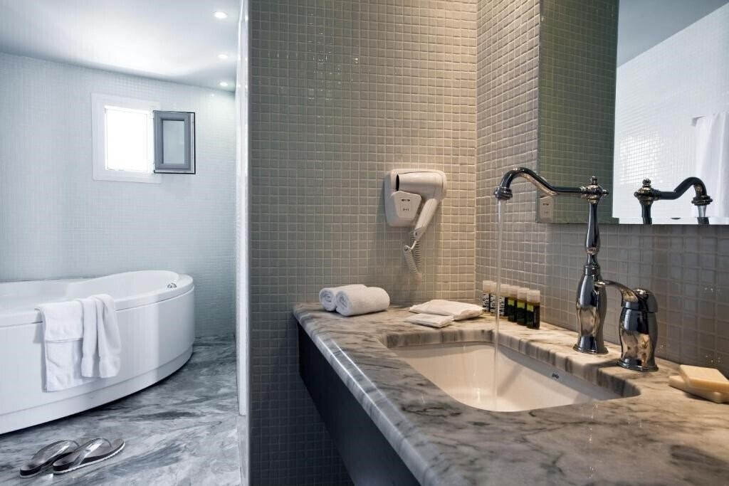 Фотография Xenones Filotera 4*