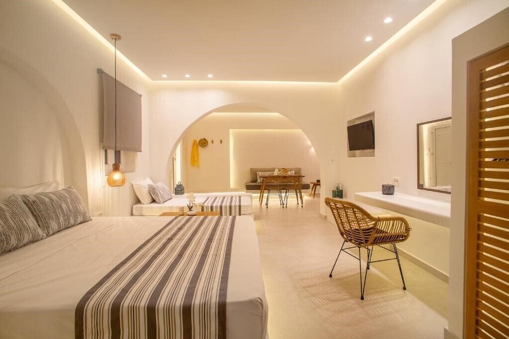 Zdjęcia Margarenia Studios 3*