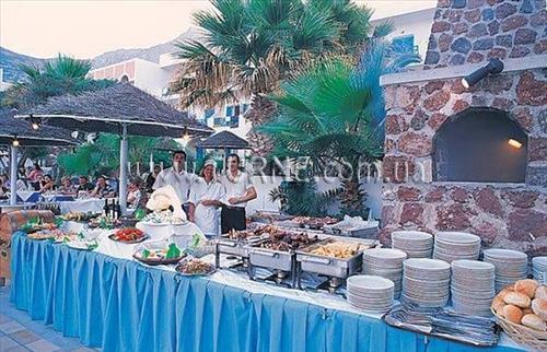 Hotel Kamari Beach 3*