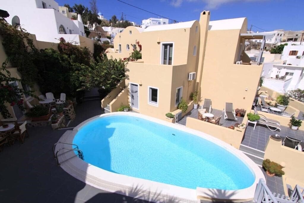 Hotel Ersi Villas 3*