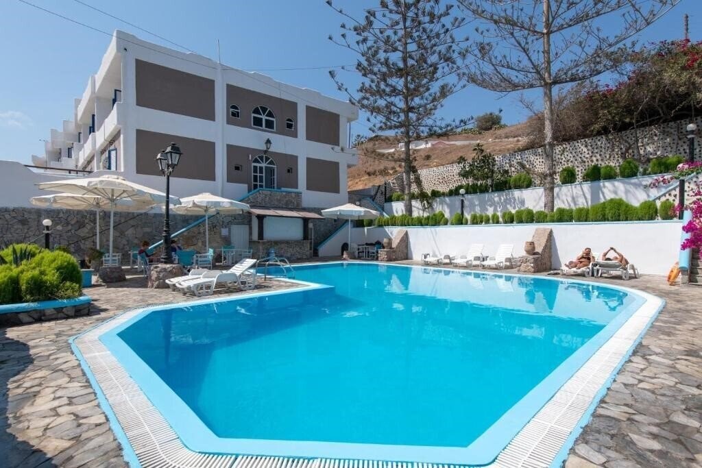 Отель Porto Castello 3*