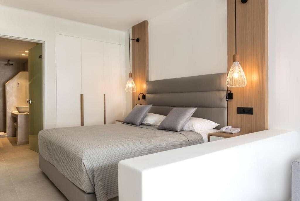 Zdjęcie Strogili Hotel 3*