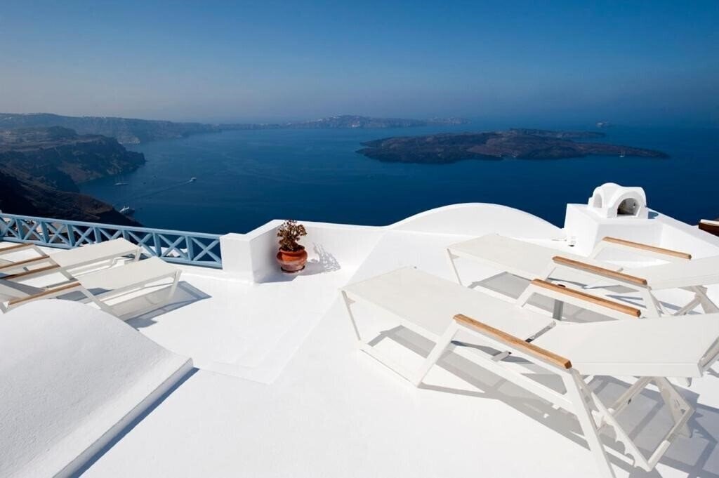 Готель Gorgona Villas Imerovigli 4*