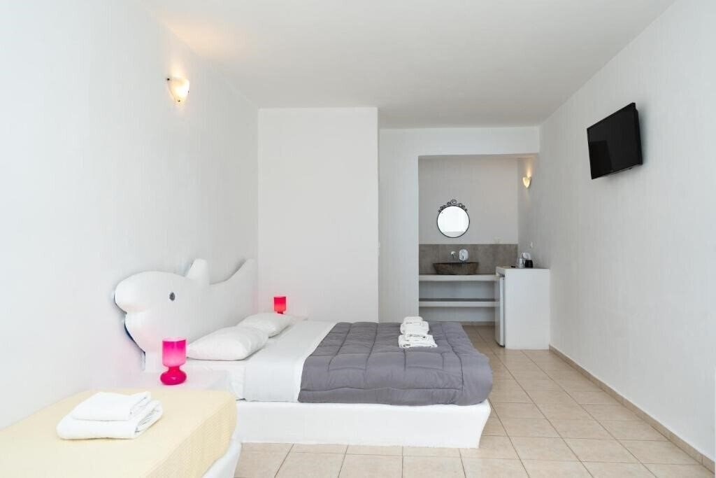 Zdjęcia Iliada / Odysseas 3*