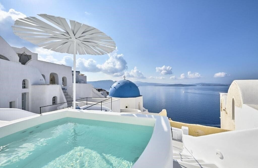 Hotel Cave Suite Oia 4*