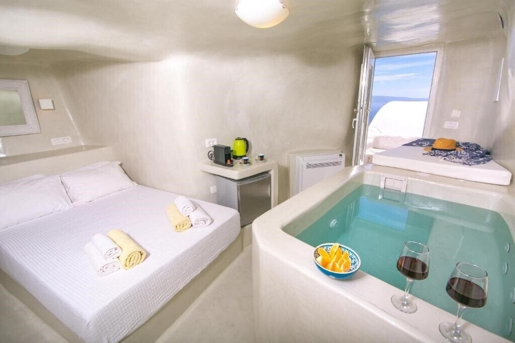 Zdjęcia White Cave House 3*