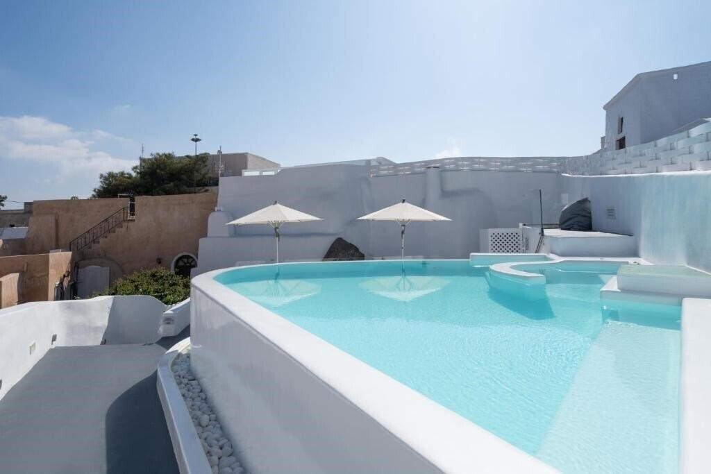 Zdjęcie White Concept Caves 4*