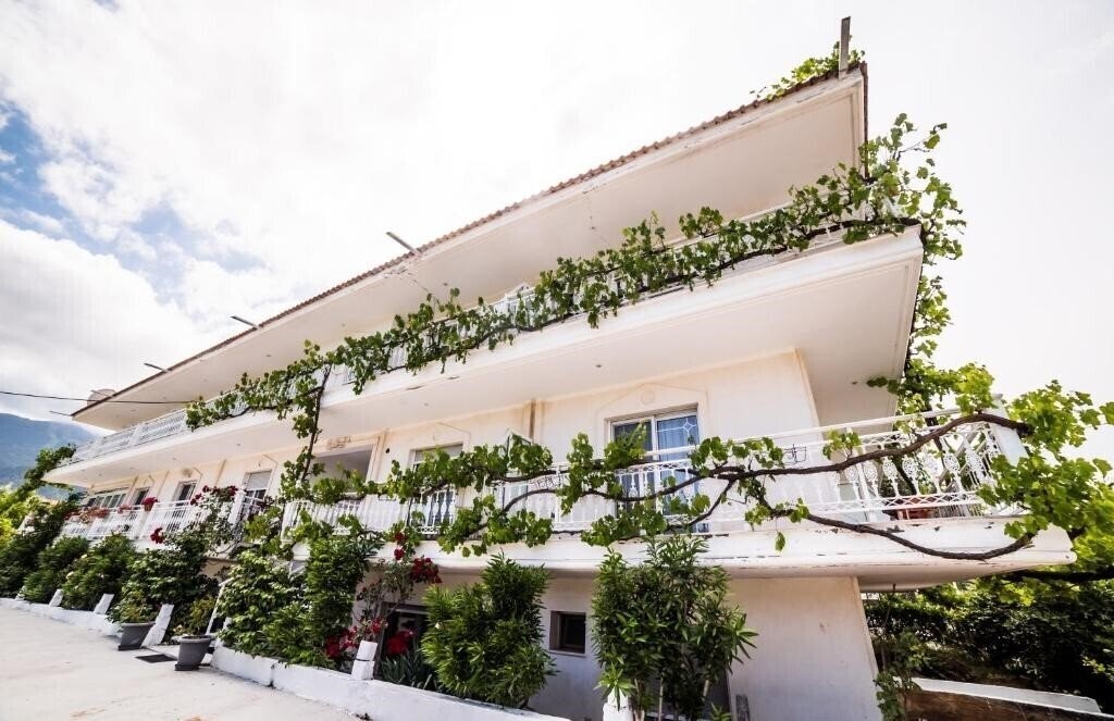 Фото Fourkos Hotel 2*