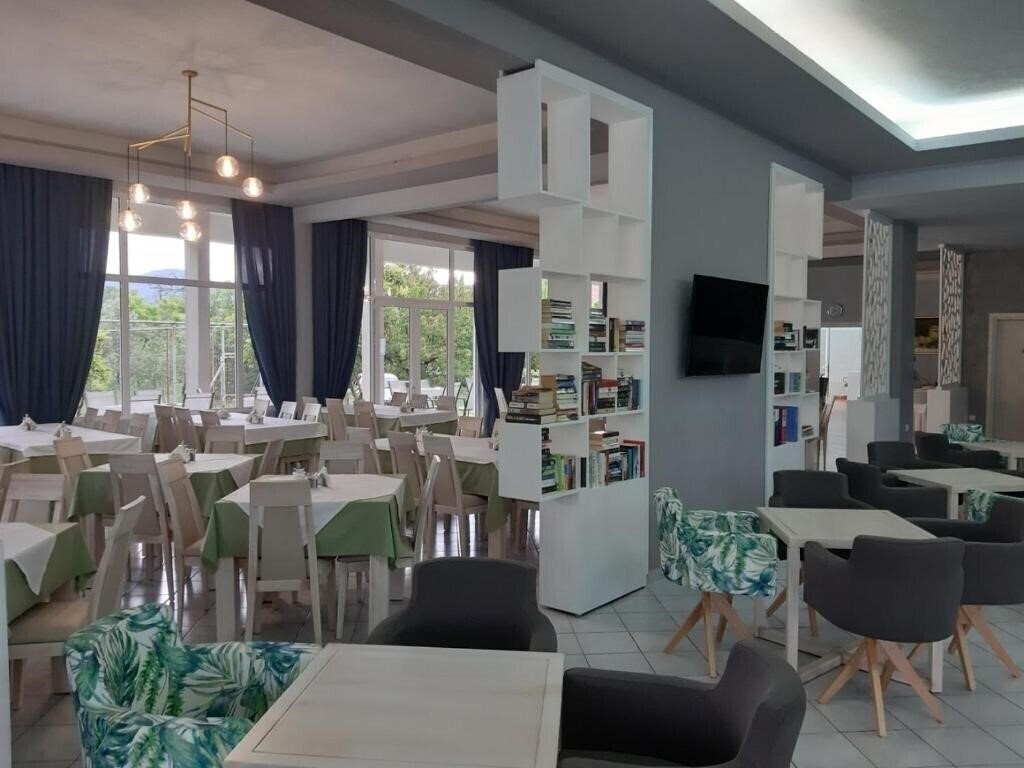 Zdjęcie Aethria Hotel 3*