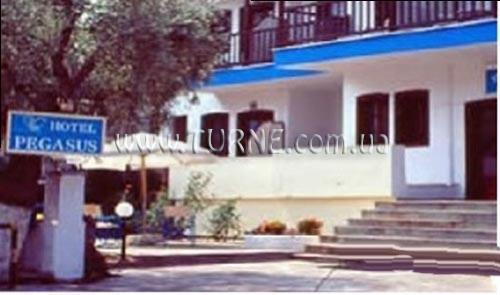 Отель Pegasus Hotel 3*