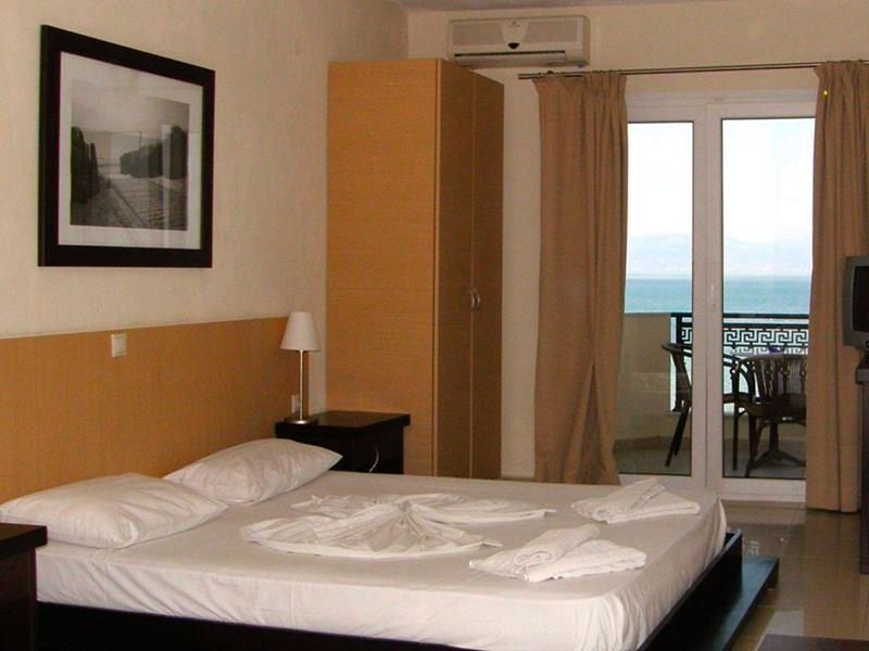 Фотографія Rachoni Beach Hotel 3*