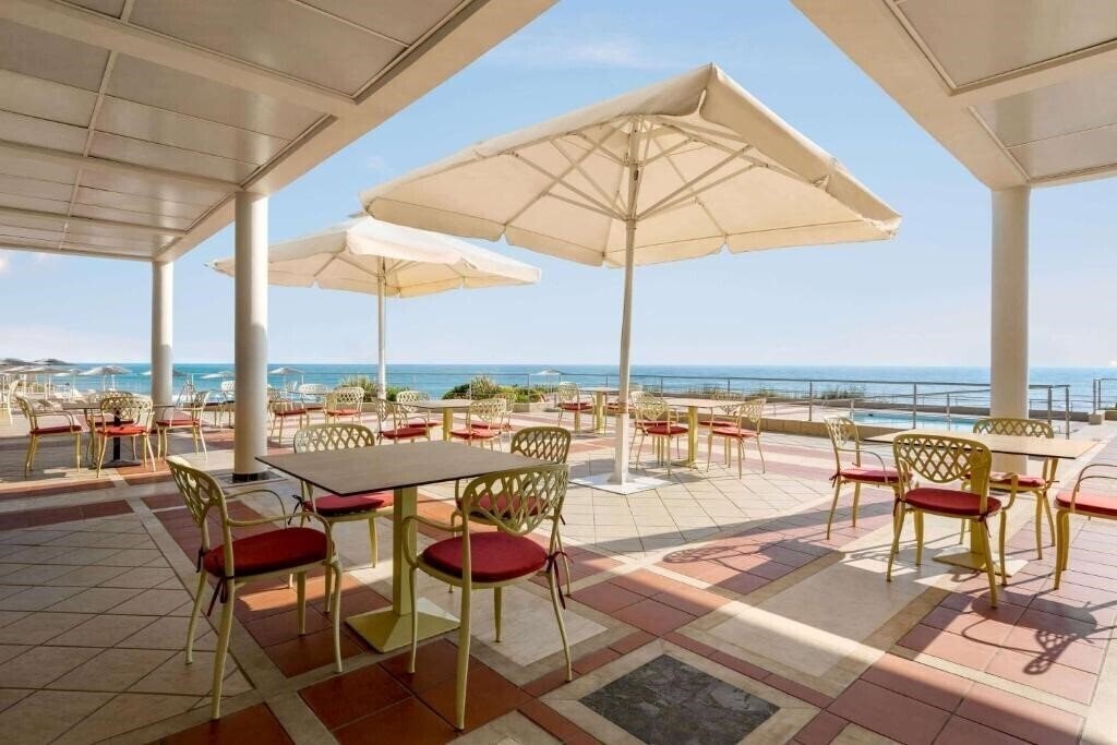 Zdjęcie Ramada Plaza Thraki 5*