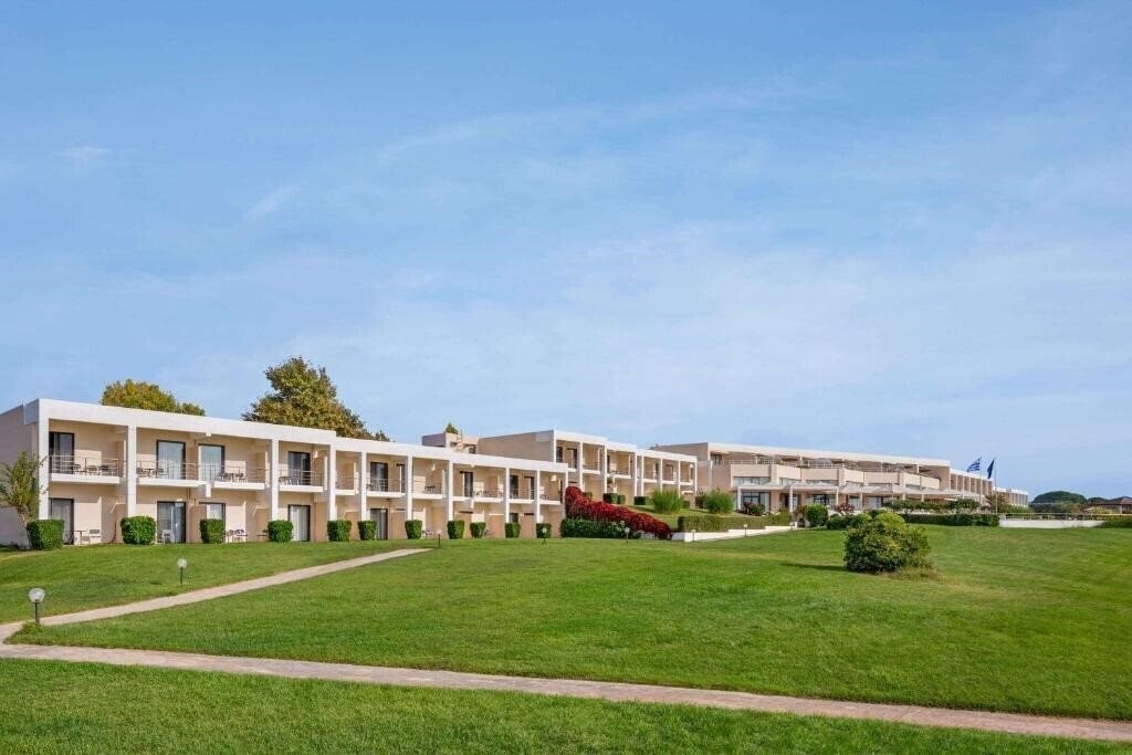 Zdjęcie Ramada Plaza Thraki 5*