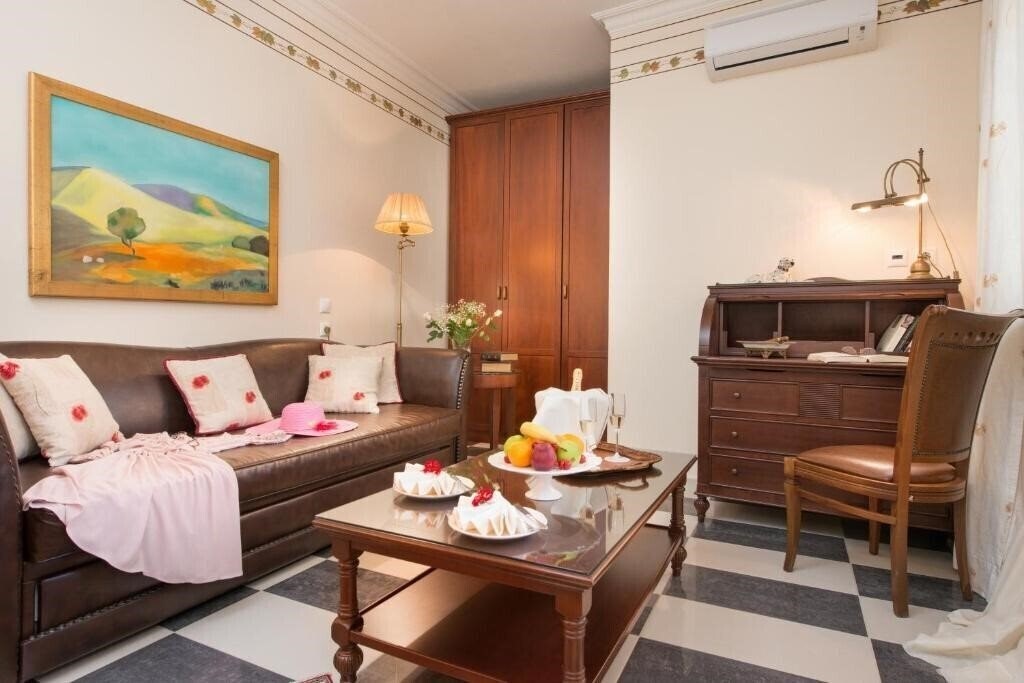 Zdjęcie Enavlion Hotel 3*