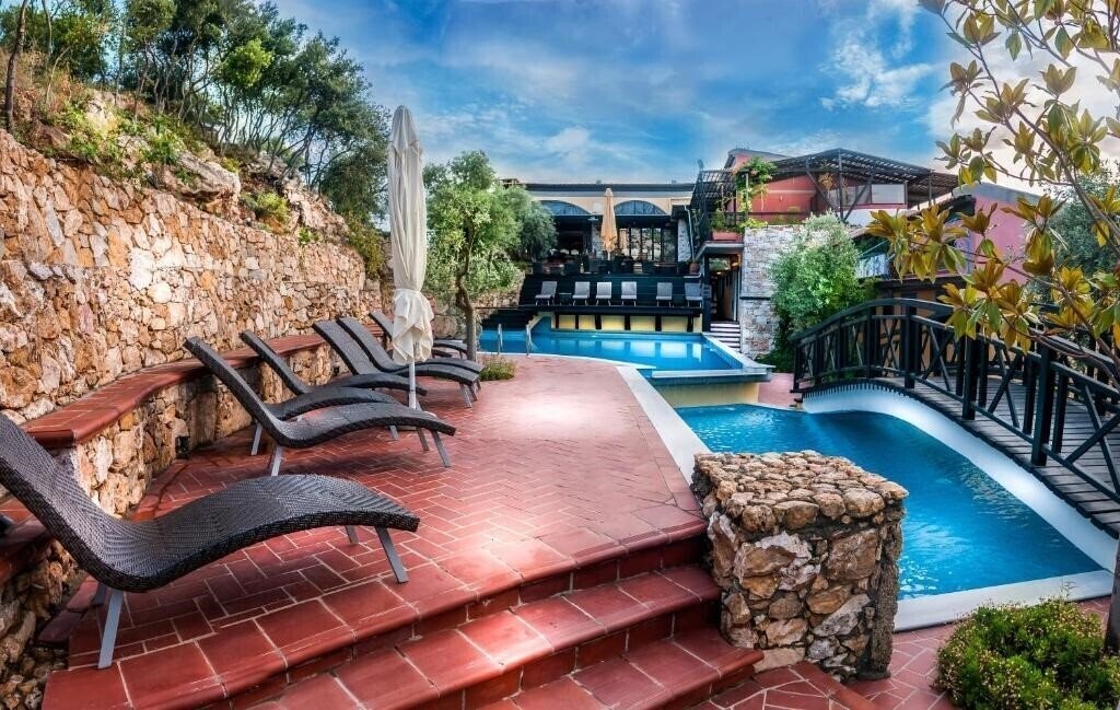 Zdjęcia Kallisti Hotel 4*