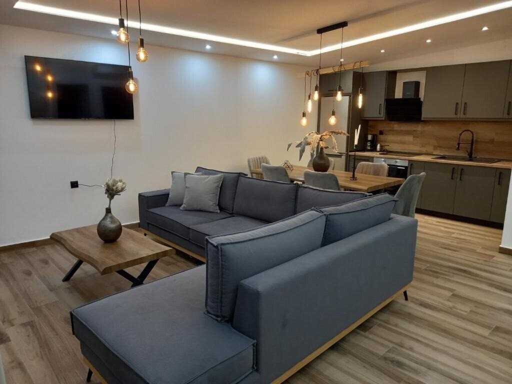 Zdjęcia Potos Hotel 3*