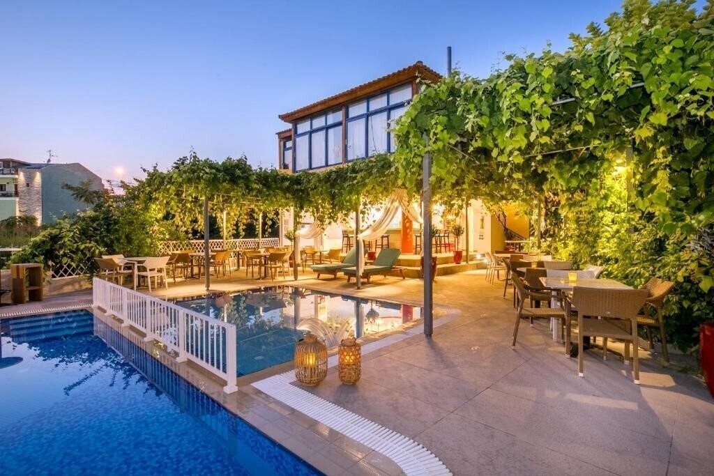 Фотографія Thalassies Nouveau Hotel 3*