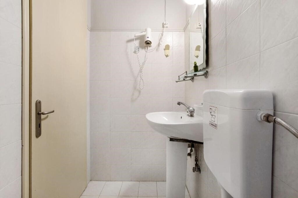 Zdjęcie Dolphins Studios 2*