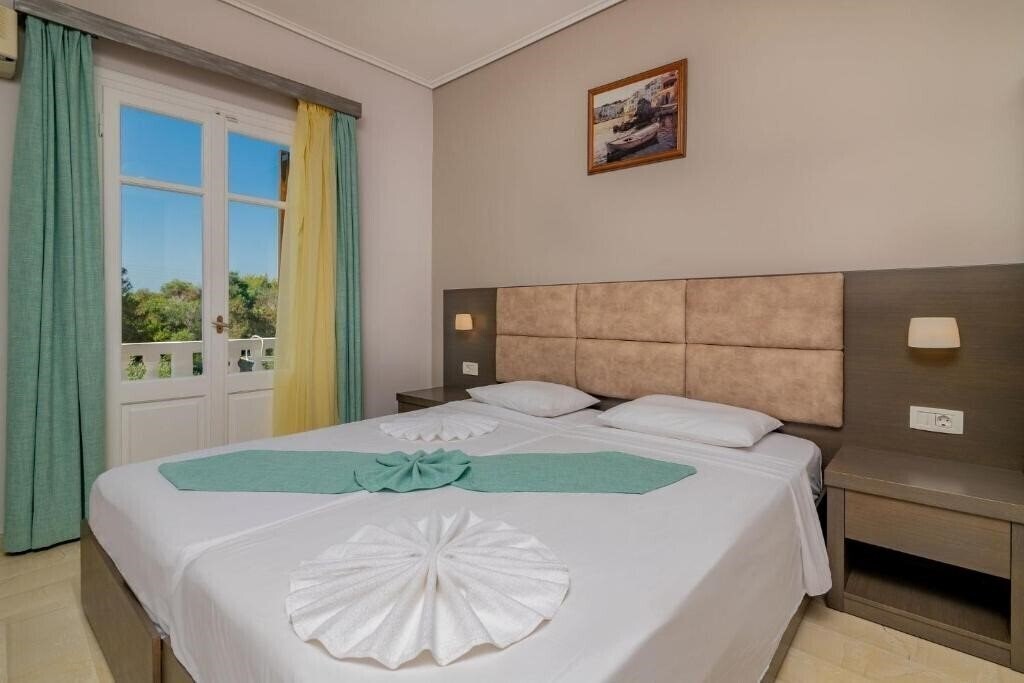 Zdjęcie Plaka Beach Resort 3*