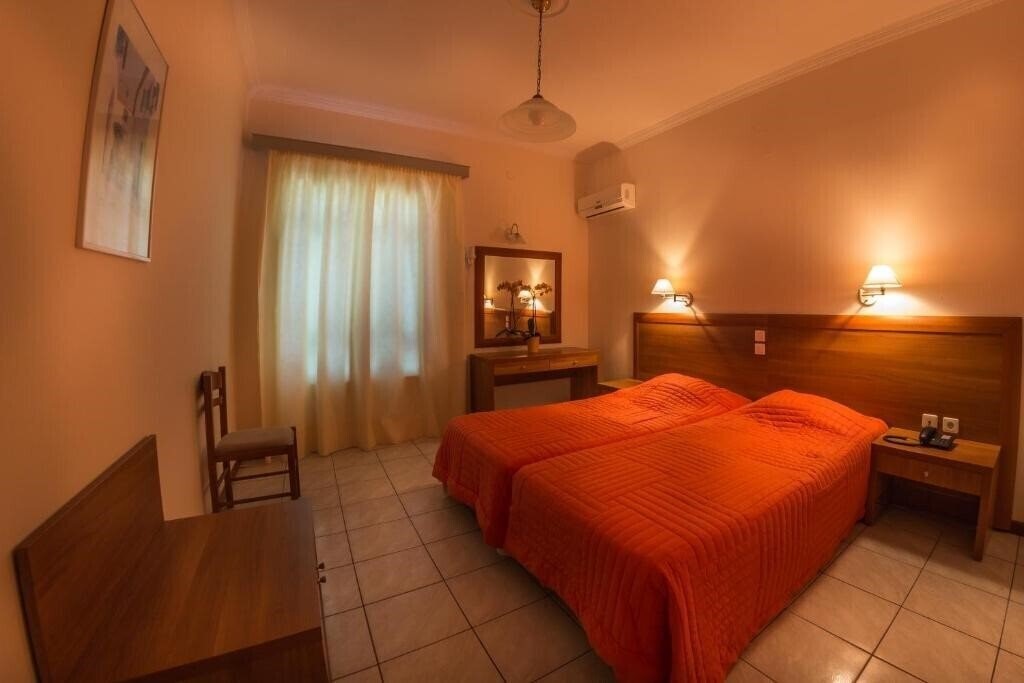 Zdjęcie Chryssi Akti & Paradise 3*