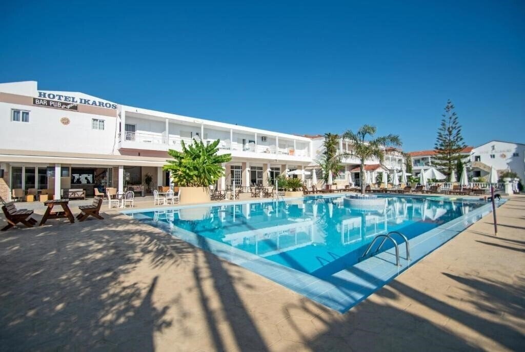 Hotel Ikaros Hotel 2*