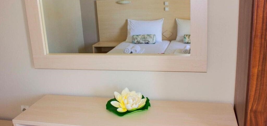 Zdjęcie Dennis Studios 1*