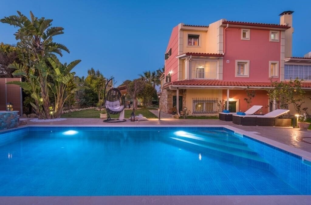 Фотографія Garden Star Villa 4*