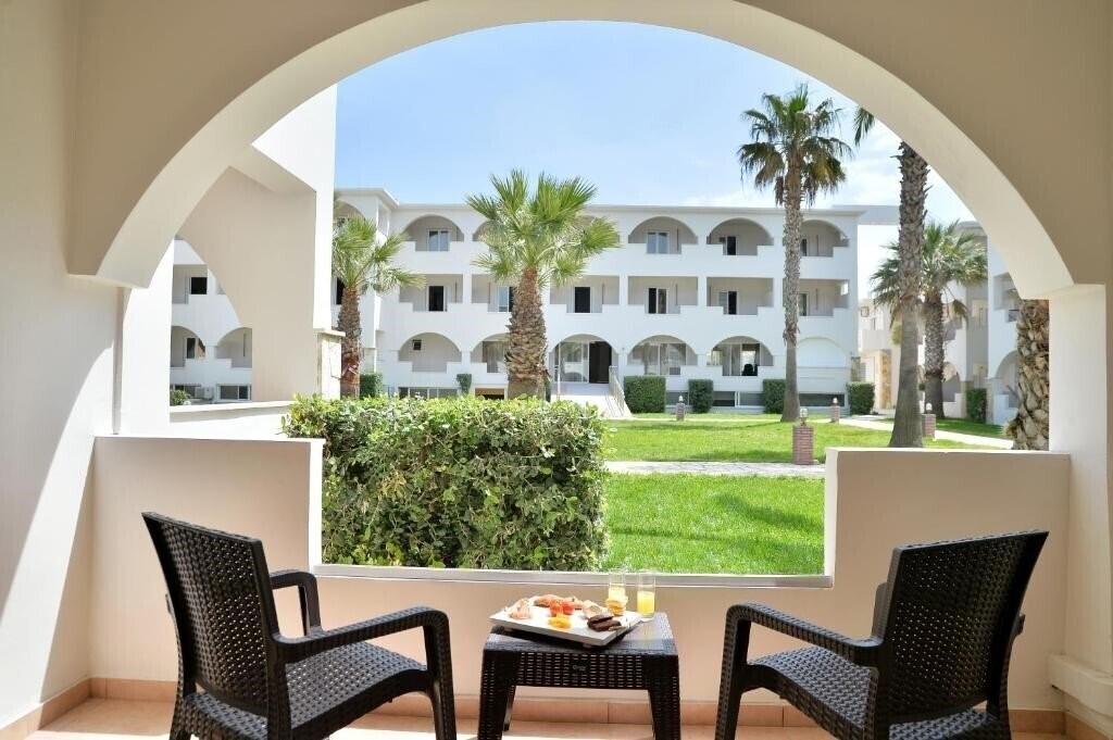 Изображение Alykanas Beach Grand Hotel 4*