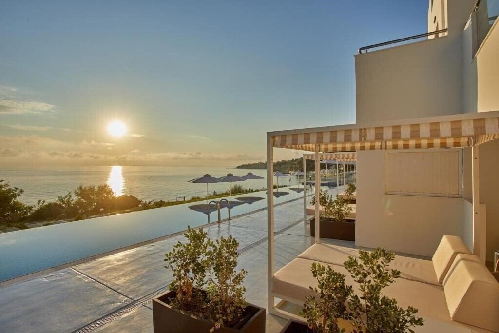 Фотографія Aluasoul Zakynthos (Adults Only) 4*