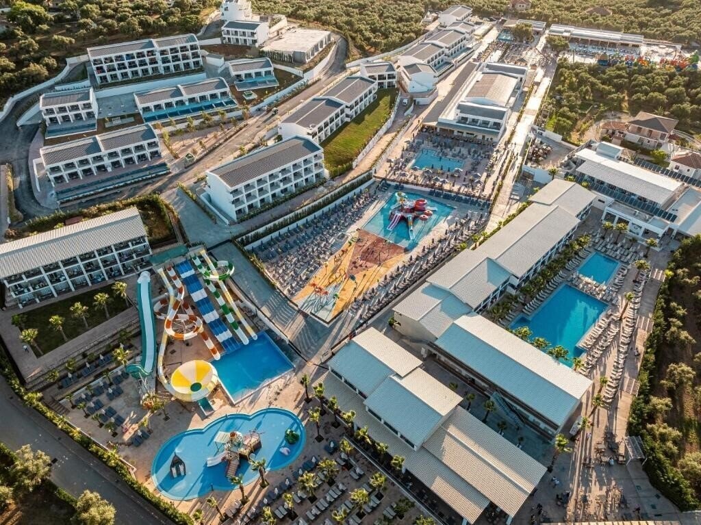 Изображение Caretta Paradise Hotel & Waterpark 4*