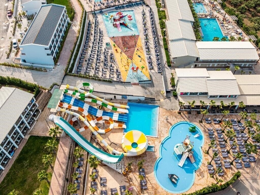 Картинка Caretta Paradise Hotel & Waterpark 4*