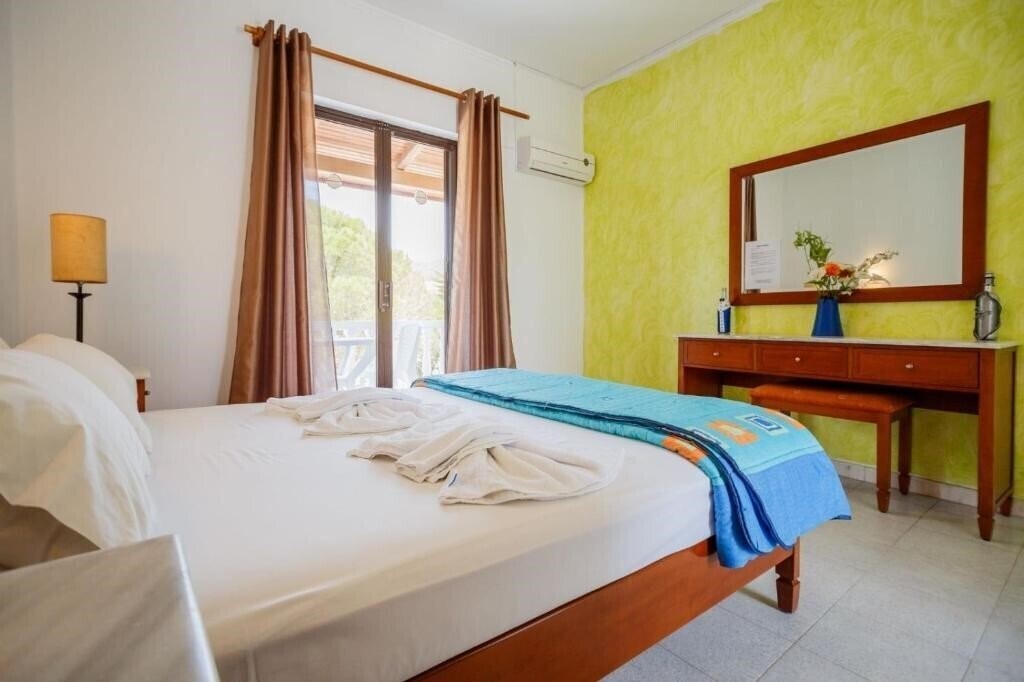 Изображение Babis Studios 2*