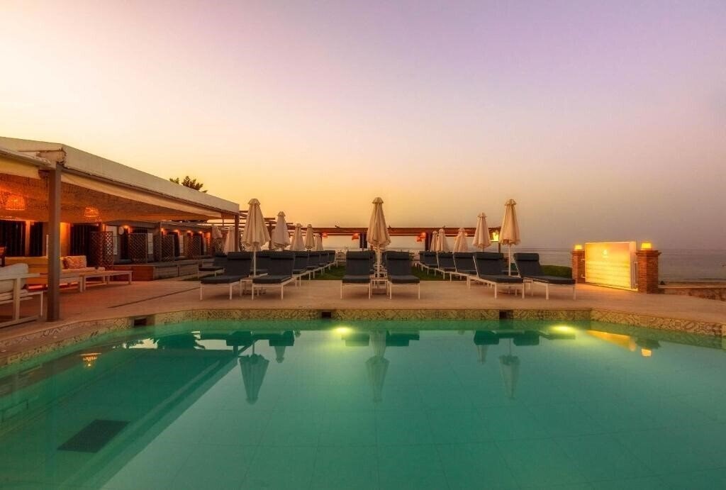 Zdjęcia Iakinthos Resort 4*