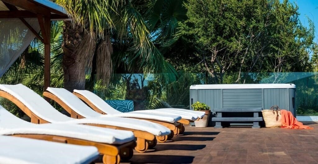 Zdjęcie Erietta Luxury Apartments 4*