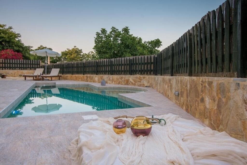 Фото Golden Coast Boutique 4*