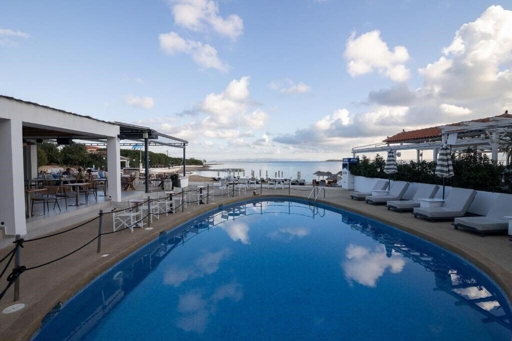 Hotel Oasis Scala Beach Hotel 4*