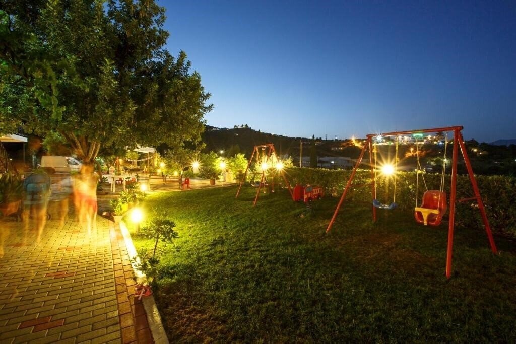 Obraz Alonia Studios & Maisonettes 3*