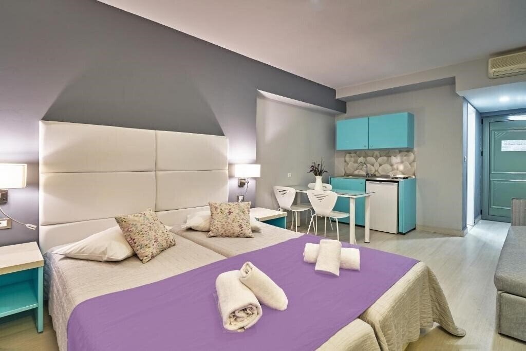 Картинка Sunrise Village 3*