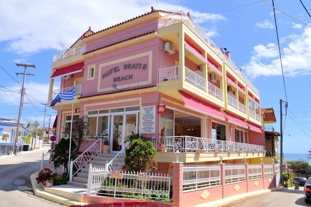 Hotel Brati II Beach Hotel 2*